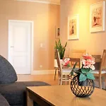 Warnemuende 2 Seeblick 50550