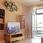 Warnemuende 2 Seeblick 50550